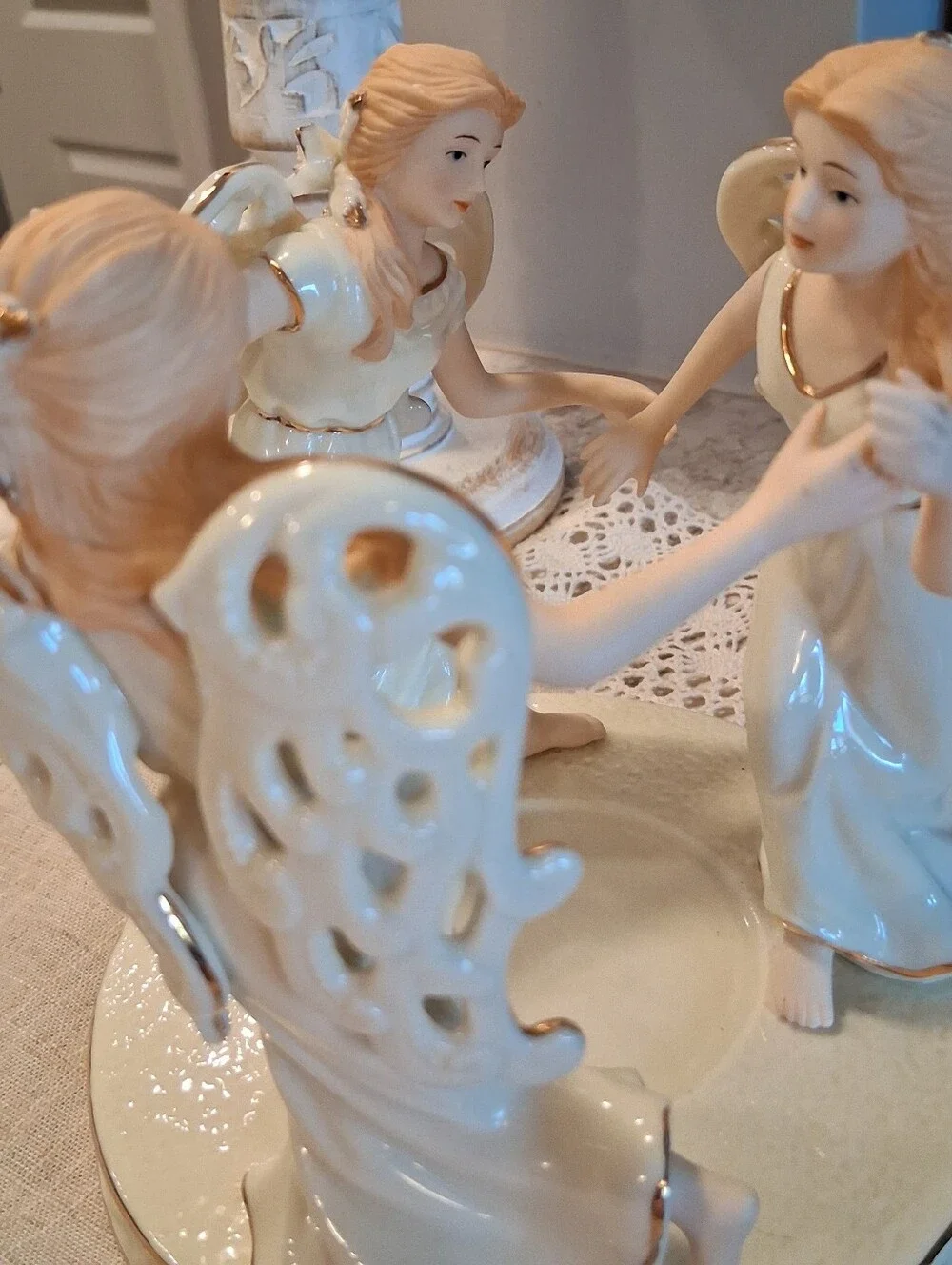 Vintage Dillards Three Dancing Angels Pillar Christmas Candle Holder Porcelain